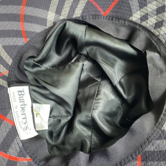 Vintage 90’s Burberry Bucket Hat - Picture 3 of 5